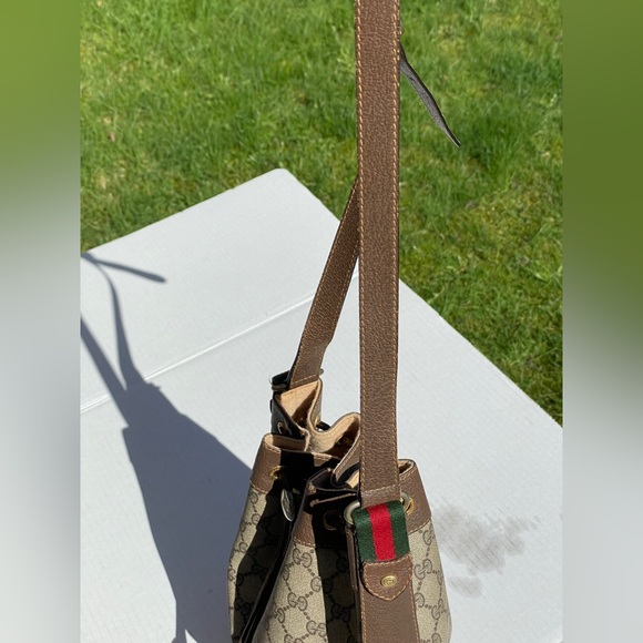 Gucci bucket bag - Picture 10 of 16